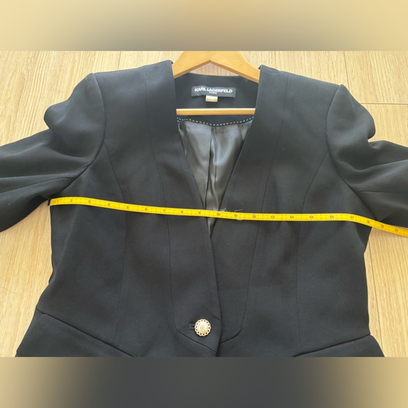 KARL LAGERFELD 18” PTP Suit Jacket with Pearl Detail, Black, Size 8. - Picture 9 of 10